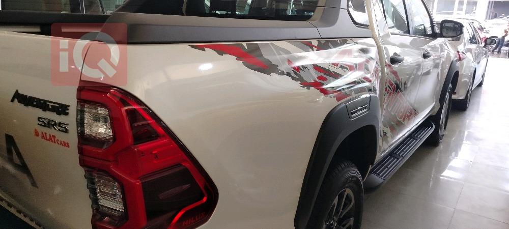 تويوتا هايلوكس